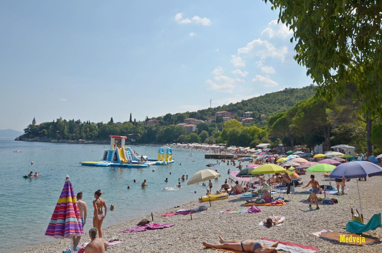 Apartment Zorka Medveja Dış mekan fotoğraf